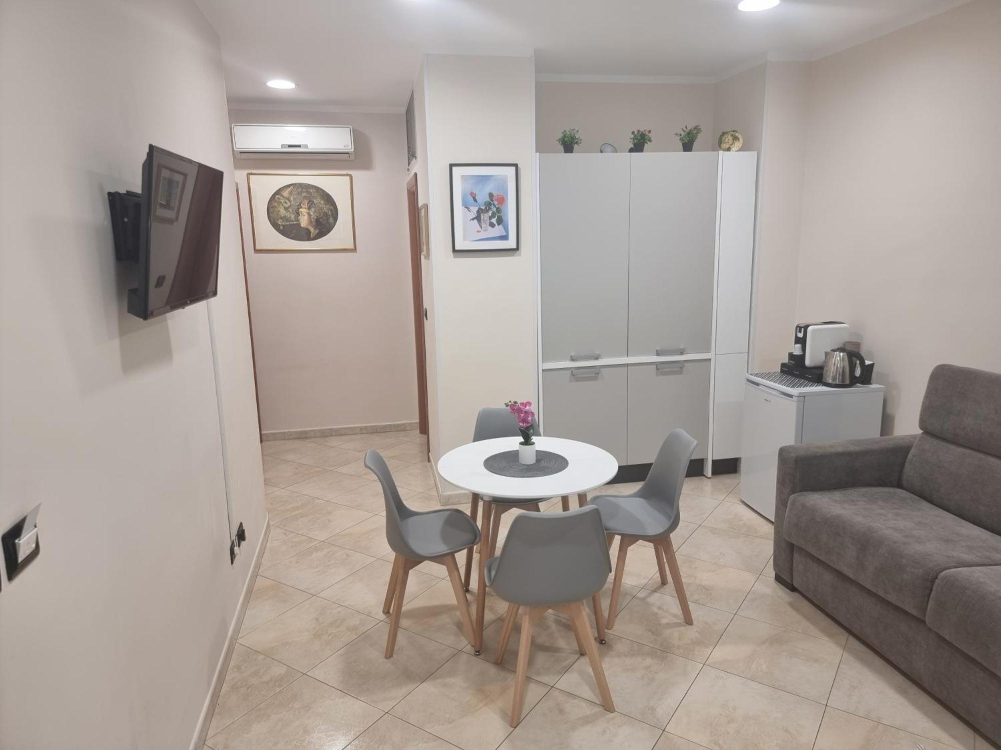 Loft Magna Grecia Reggio Calabria Centro Storico A 3 Minuti A Piedi Dal Mare Lägenhet Exteriör bild
